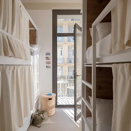 Slo Hostel Nice